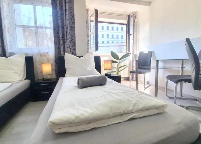 Neuburg Apartment Am Schloss