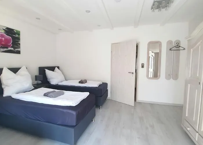 Neuburg Apartment Am Schloss